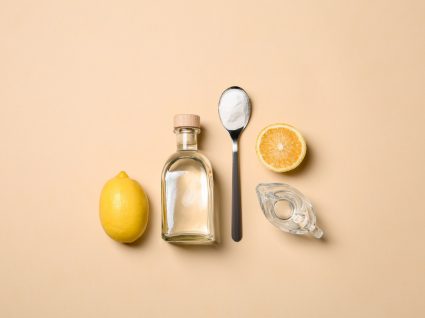 bicarbonato de sódio e limão