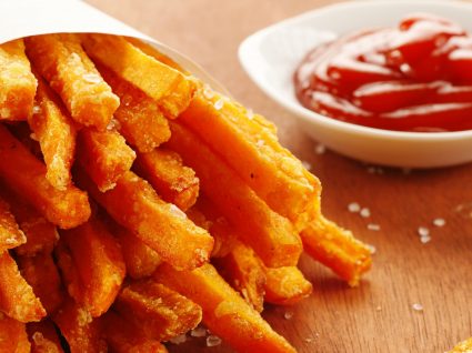 Ketchup caseiro: saudável, económico e delicioso