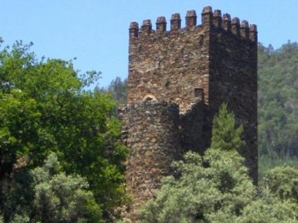 Castelo da Lousã: um encanto no meio da Serra