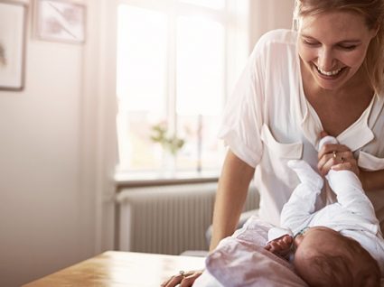 14 dicas para saber como poupar nas fraldas de bebé