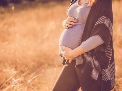 6 essenciais pré-mamã em saldo que não pode perder