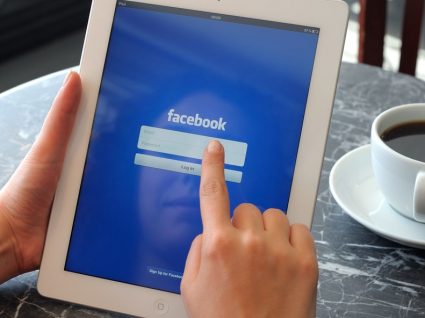 6 funcionalidades do Facebook que vai gostar de testar