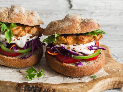 Hambúrguer de atum com quinoa: saudável e delicioso
