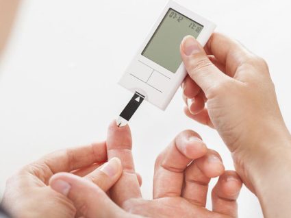 Medidor de hálito para diabéticos pode substituir picada no dedo