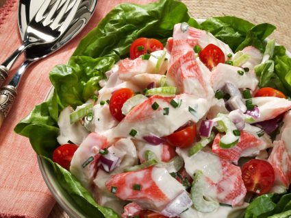 Saladas de caranguejo: 2 receitas absolutamente deliciosas