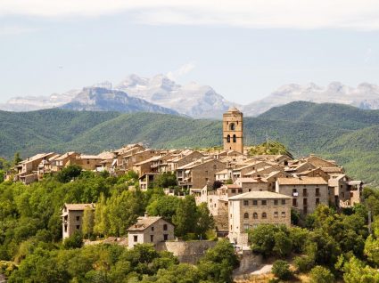 Vista de Huesca em Aragão