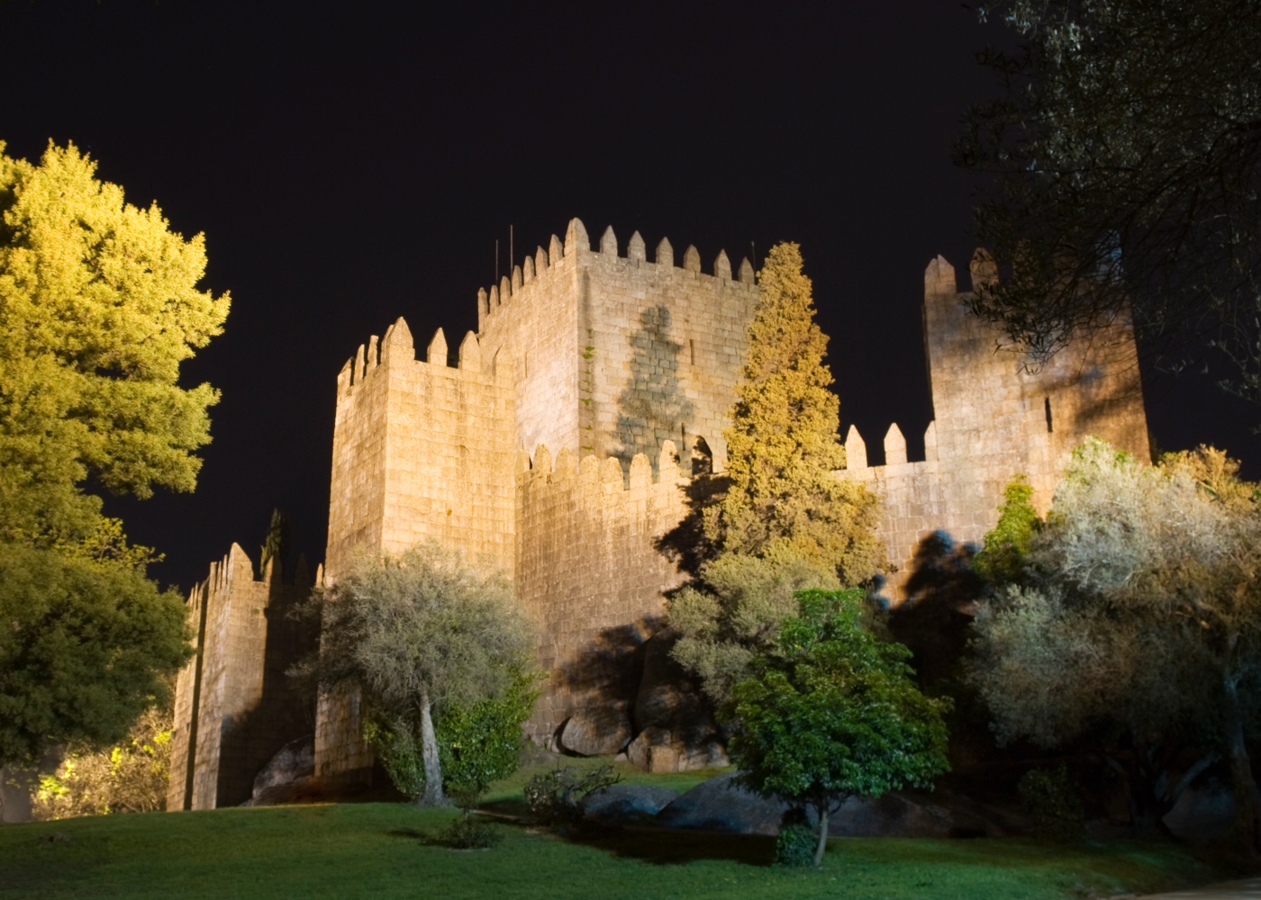 Cinema drive-in-em Guimarães: fotografia do Castelo da cidade