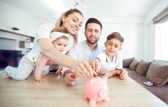 Dicas de poupança para famílias com crianças