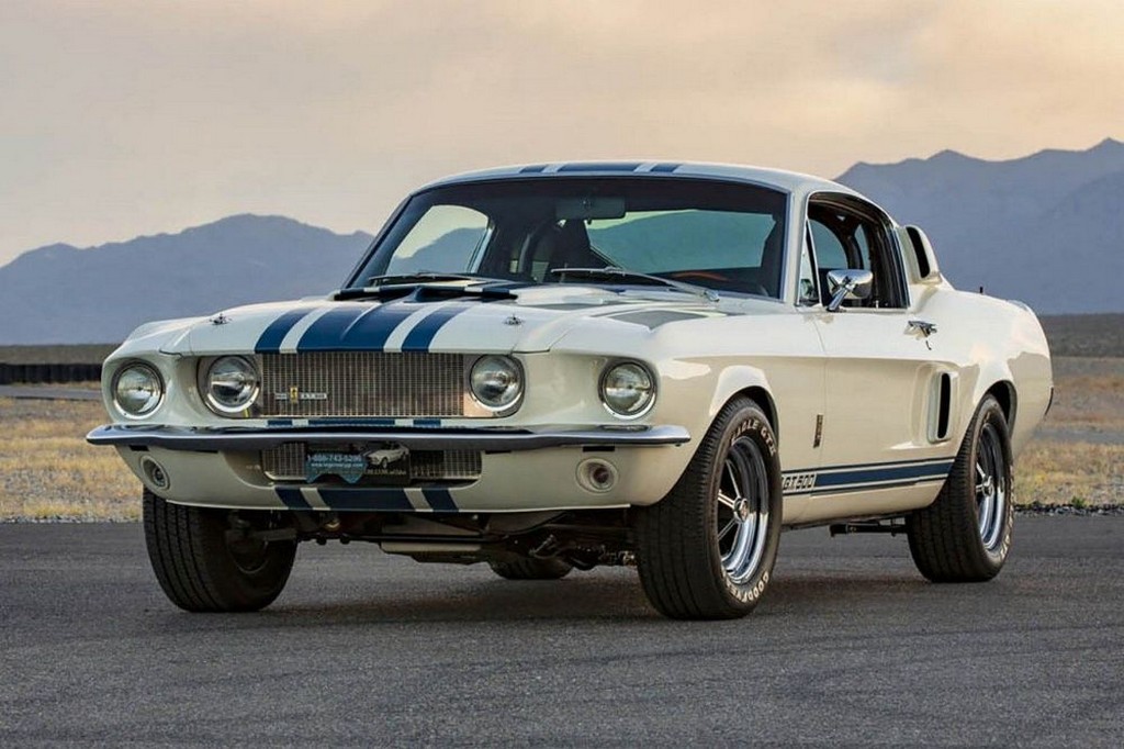 Ford Mustang Shleby