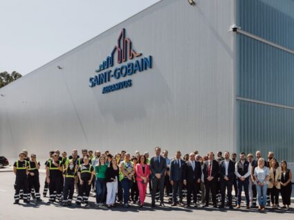 Nova fábrica da Saint-Gobain